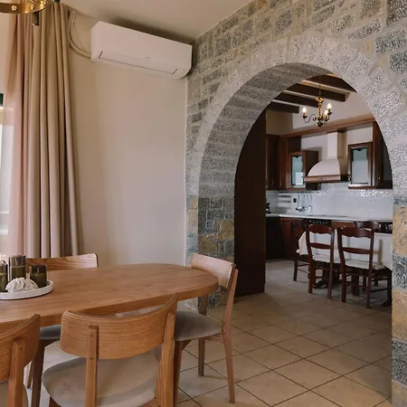 Eos Whisper Elounda